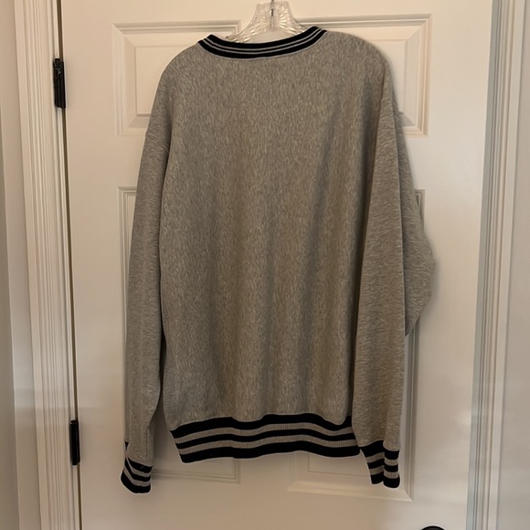 Champion Sweatshirt - Picture 2 of 2